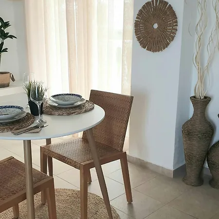 Aparthotel Athos Mare 3*