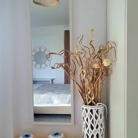 Athos Mare Aparthotel