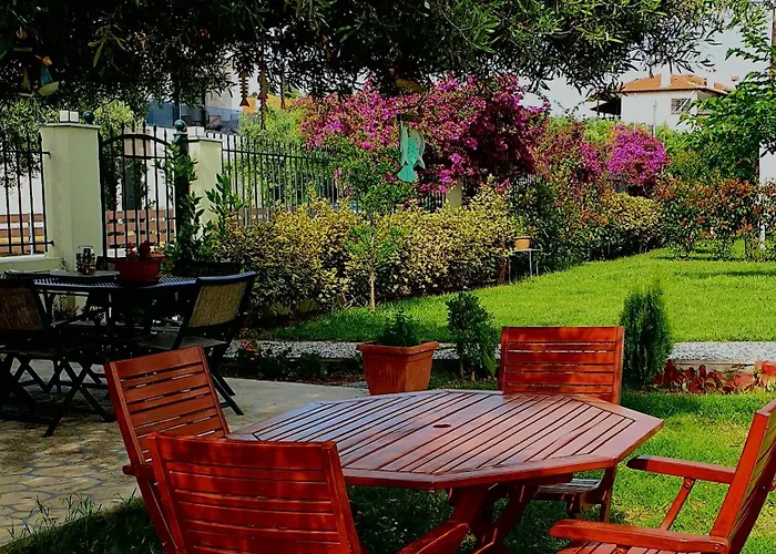Apart Otel Athos Mare